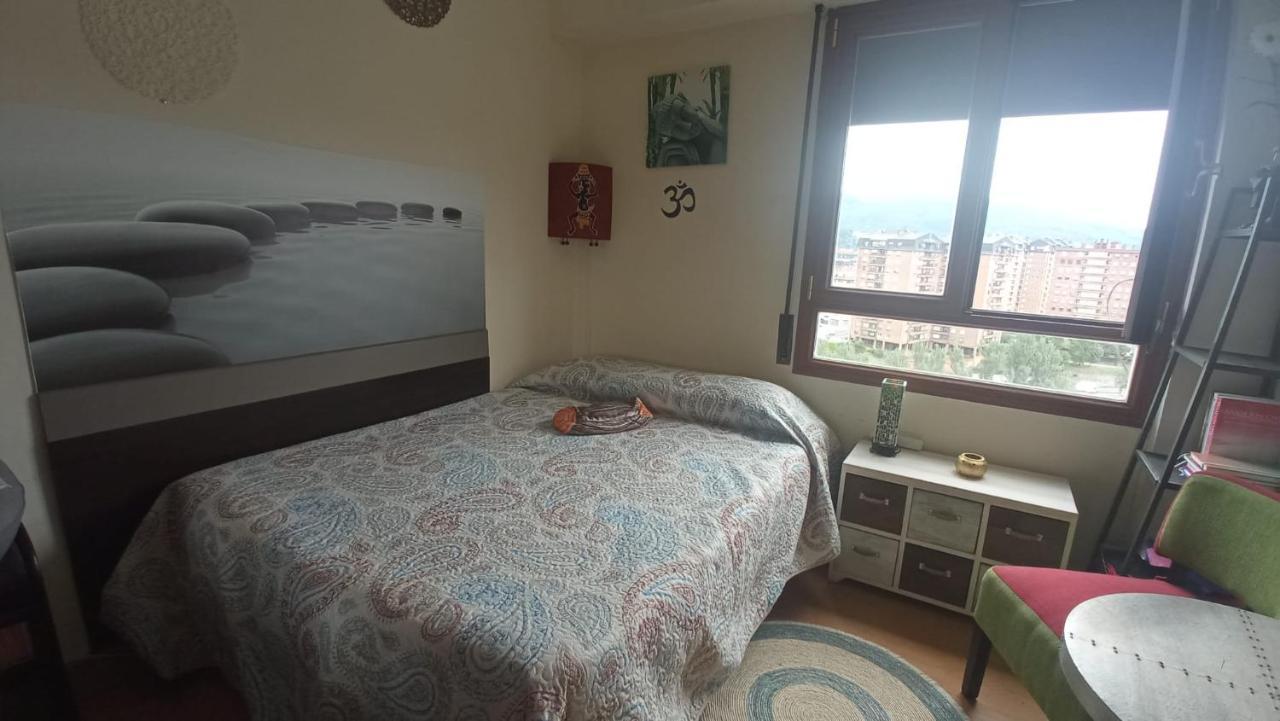 Gaia Hab Doble Con Bano Compartido Bilbau Exterior foto
